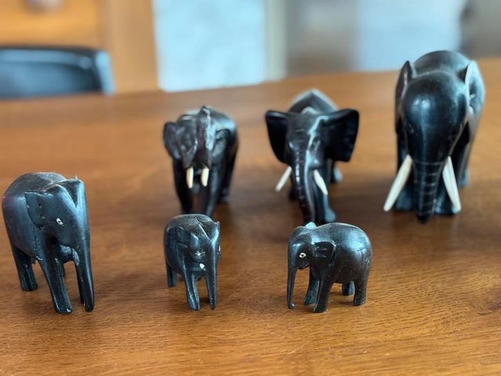houten olifantjes, Collections, Collections Animaux, Comme neuf, Enlèvement ou Envoi