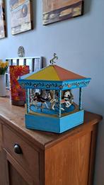 Carrousel mécanique, Enlèvement