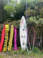 wind surf board + 4 zeilen +bagagerek, Watersport en Boten, Windsurfen, Ophalen, Gebruikt, 250 tot 300 cm, Complete set