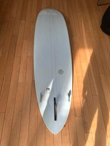 Light Surfboard ‘the golden ratio’. Incl sock  beschikbaar voor biedingen