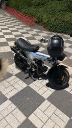 Dax banaan zadel, Enlèvement, Comme neuf