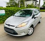 Ford Fiesta 1.4 diesel, Te koop, Zilver of Grijs, Berline, Diesel