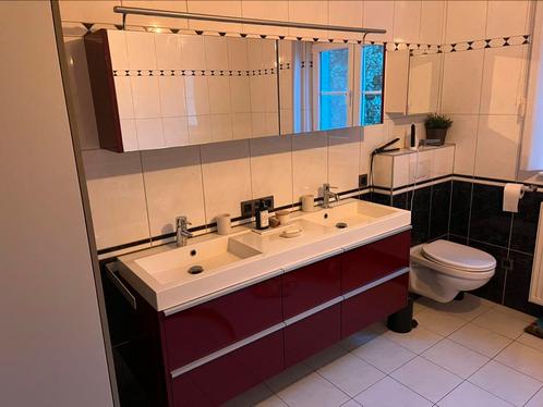 Riho Wastafel + kolomkast + spiegelkast in goede staat, Huis en Inrichting, Badkamer | Badkamermeubels, Gebruikt, Wasbak of Wastafel