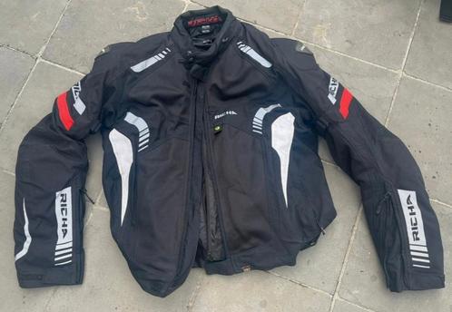 Veste de moto Richa taille XL, Motos, Vêtements | Vêtements de moto, Hommes, Enlèvement ou Envoi