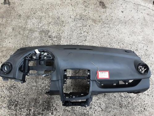 DASHBOARD Renault Clio IV (5R) (682007861R), Auto-onderdelen, Dashboard en Schakelaars, Renault, Gebruikt