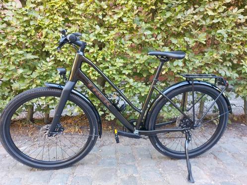 Trek Dual Sport 3 EQ stagger maat L - Black Olive, Fietsen en Brommers, Fietsaccessoires | Aanhangwagens en Karren, Zo goed als nieuw