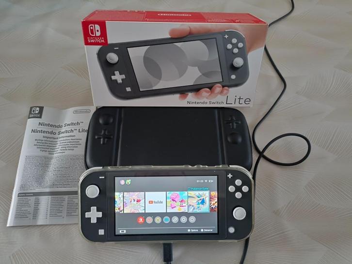 Nintendo Switch Lite, Games en Spelcomputers, Spelcomputers | Nintendo Switch Lite, Gebruikt, Grijs, Ophalen