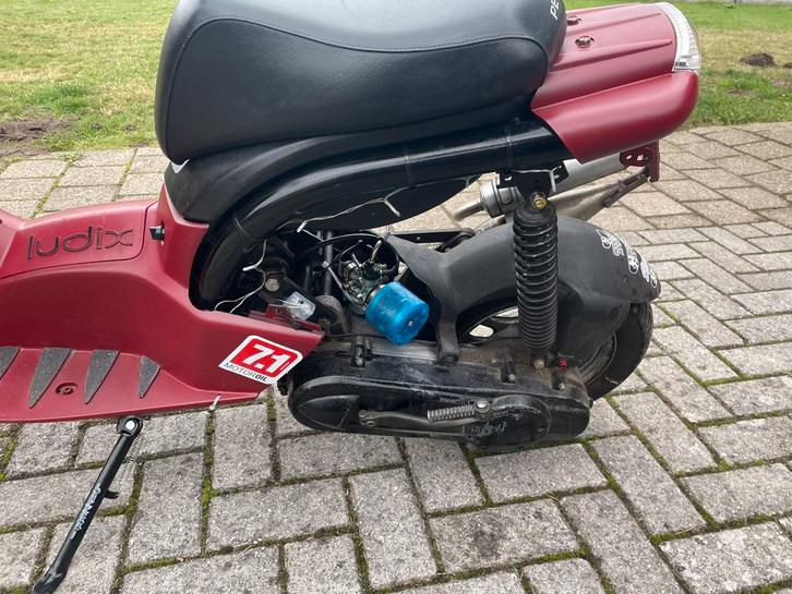 Peugeot ludix a klasse, Fietsen en Brommers, Brommeronderdelen | Algemeen, Zo goed als nieuw, Cilinder, Ophalen