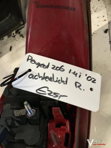 Peugeot 206 2002 Achterlicht Links of Rechts beschikbaar voor biedingen