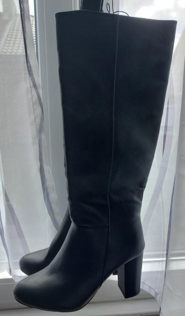 bottes noires neuves  P 40, Kleding | Dames, Schoenen, Nieuw, Hoge laarzen, Zwart, Ophalen