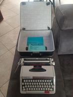 Machine à écrire avec sa mallette et les papiers d'origine., Divers, Machines à écrire, Comme neuf, Enlèvement ou Envoi