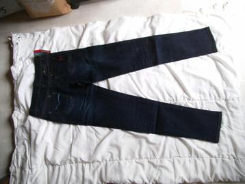 Jeans broek 164 beschikbaar voor biedingen