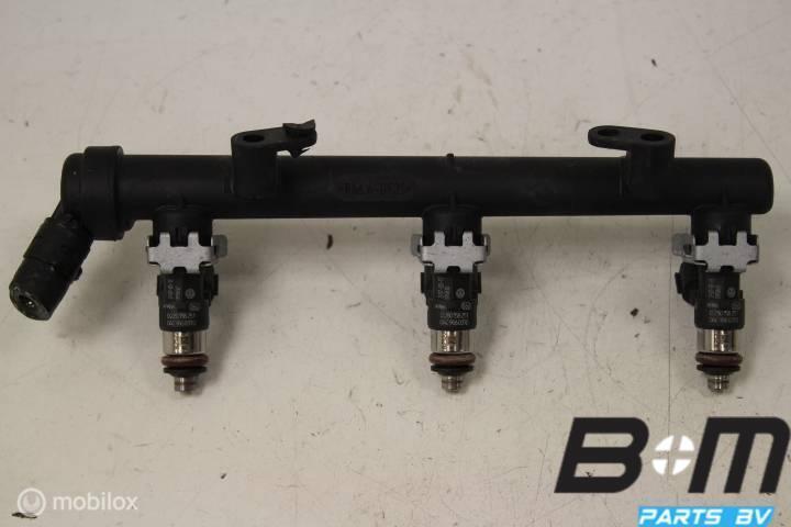 Brandstofrail met injectoren VW Up! 5 deurs 04C133312N, Auto-onderdelen, Motor en Toebehoren, Gebruikt