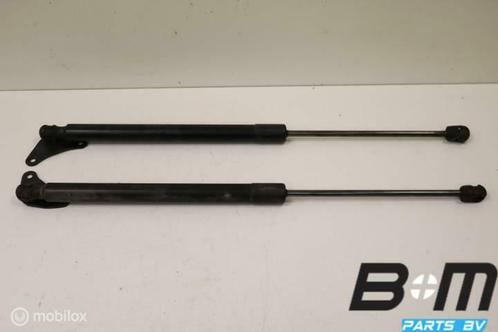 Set gasdrukveren achterklep VW Tiguan 5N, Auto-onderdelen, Overige Auto-onderdelen, Gebruikt