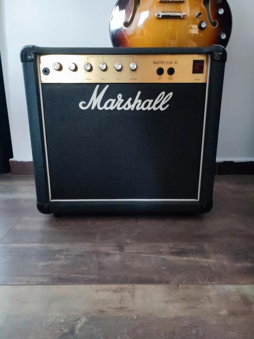 MARSHALL MASTER LEAD 30 (1982-1991), Musique & Instruments, Amplis | Basse & Guitare, Utilisé, Enlèvement