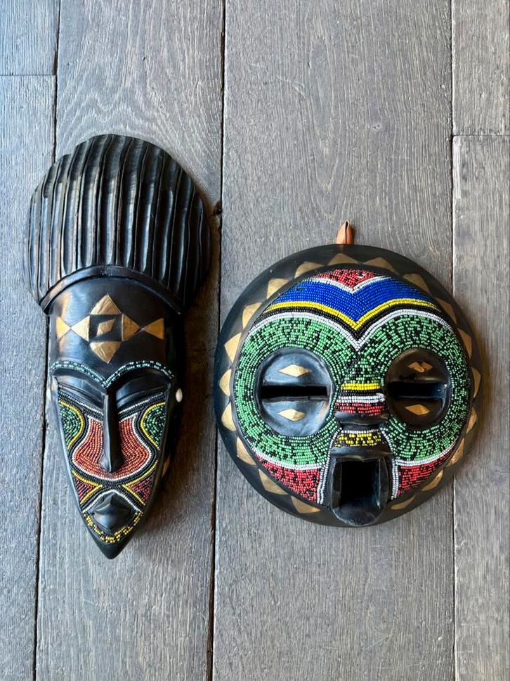 Set van 2 decoratieve maskers, Antiquités & Art, Art | Art non-occidental, Enlèvement ou Envoi