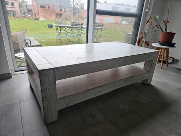 Salontafel beschikbaar voor biedingen