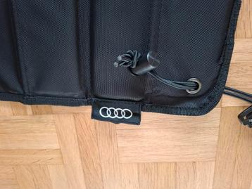 Audi beschermingsmat voor laadruimte beschikbaar voor biedingen