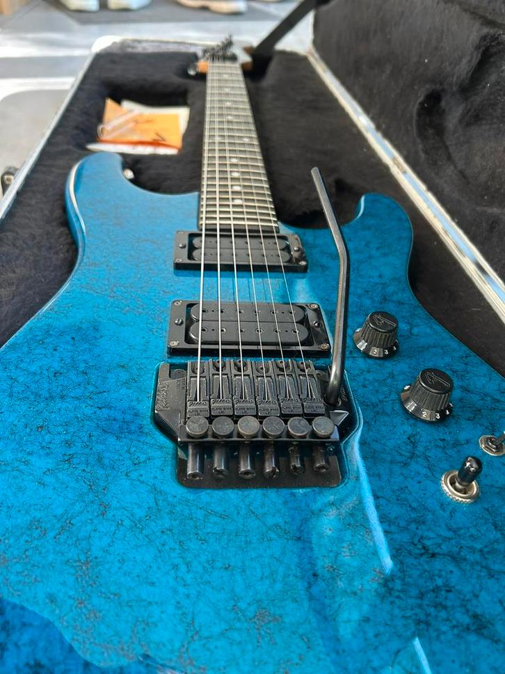 Fender HM strat 1988-1989, Musique & Instruments, Instruments à corde | Guitares | Électriques, Fender, Enlèvement