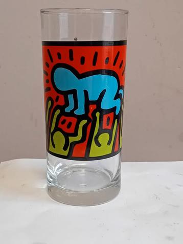 Glas van kunstenaar Keith Haring beschikbaar voor biedingen