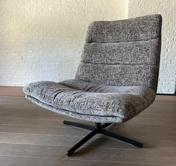 Juntoo Velluto Club Chair Fauteuil beschikbaar voor biedingen