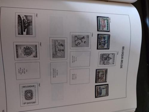 Collection de timbres cinquième partie, Postzegels en Munten, Postzegels | Volle albums en Verzamelingen, Ophalen