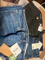 Drie jeansbroeken maat 34, Kleding | Dames, Spijkerbroeken en Jeans, Ophalen, Nieuw, Blauw, W27 (confectie 34) of kleiner