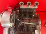 Porche 911 box engine kit, scale 1:3, Collections, Objets militaires | Général, Enlèvement ou Envoi