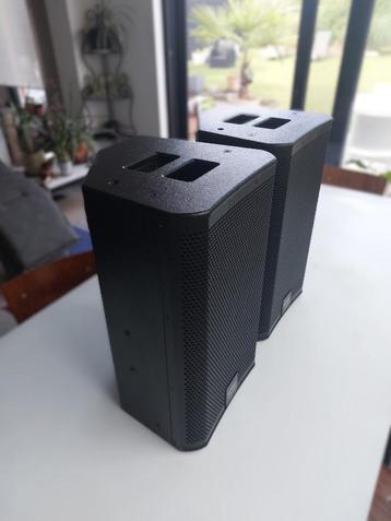 QSC E10 speakers beschikbaar voor biedingen