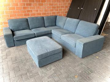 Hoeksalon in stof + opengaande pouf  beschikbaar voor biedingen