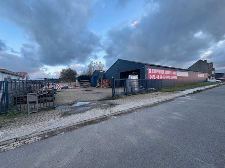 A Vendre louer Entrepôt double d'Ostende de 550 et 650 m2, Articles professionnels, Aménagement de Bureau & Magasin | Commerce & Inventaire