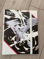 Black bolt & White flare binders te koop, Ophalen of Verzenden, Zo goed als nieuw