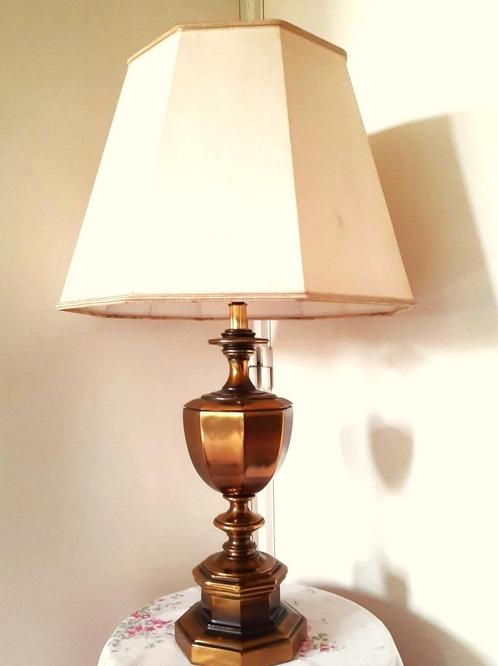 Supersonische snelheid kwaad rib ② Prachtige Vintage bronzen tafellamp met mooie lampenkap — Antiquités |  Éclairage — 2ememain