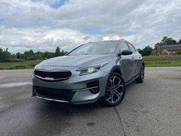 Kia - Xceed - Benzine - Navi - Camera - Elektrische koffer - beschikbaar voor biedingen