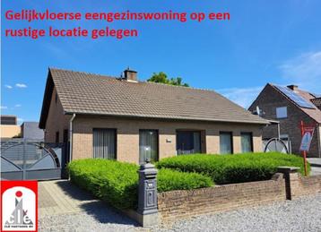 Gelijkvloerse gezinswoning op een perceel van ruim 8 are ! beschikbaar voor biedingen