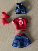 Barbie 1996 Back to School outfit ( special edition ), Verzamelen, Poppen, Gebruikt, Ophalen of Verzenden, Kleertjes