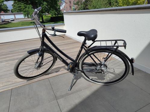Stadsfiets dames, Fietsen en Brommers, Fietsen | Dames | Damesfietsen, Gebruikt, Overige merken, (Extra) lage instap, Versnellingen