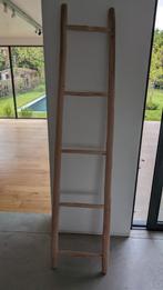 Ladder rekje gratis, Bricolage & Construction, Échelles & Escaliers, Comme neuf, Échelle, Enlèvement ou Envoi