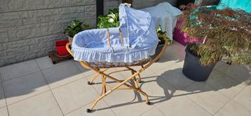 Couffin pour bébé beschikbaar voor biedingen