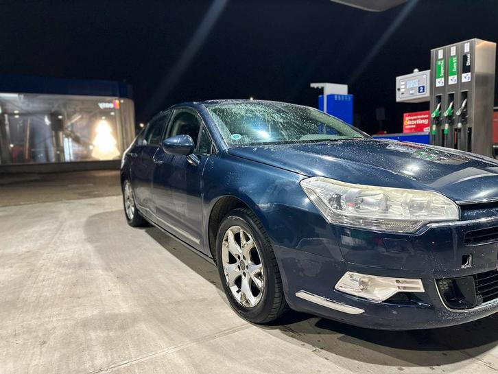 Citroën C5 1.6hdi, Autos, Citroën, Particulier, C5, ABS, Régulateur de distance, Airbags, Air conditionné, Alarme, Bluetooth, Feux de virage