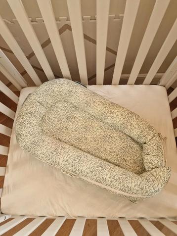 Meegroei babynest dockatot (niet gebruikt) beschikbaar voor biedingen