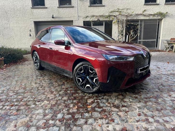 BMW iX xDrive 40 Full Option (BTW-wagen), Auto's, BMW, Particulier, iX, 360° camera, 4x4, ABS, Achteruitrijcamera, Adaptieve lichten