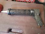 Pistolet a silicône, Ophalen, Gebruikt