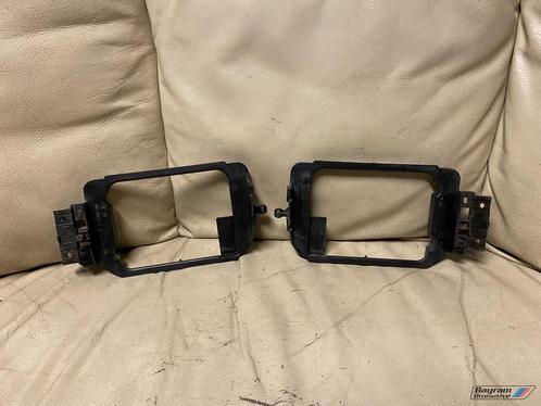 Bmw E32 mistlamphouder set links rechts frame 7-serie houder, Auto-onderdelen, Verlichting, BMW, Gebruikt, Ophalen of Verzenden