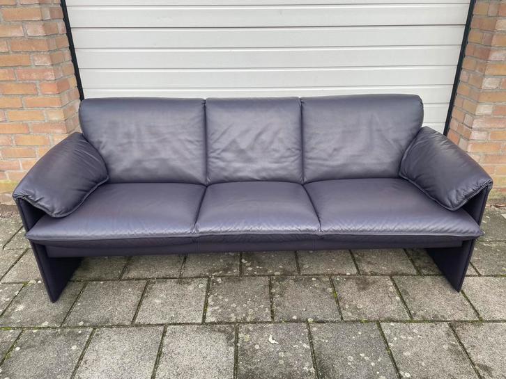 Leolux Bora Bora 3 zits Design bank in nieuwstaat, Huis en Inrichting, Zetels | Zetels, Zo goed als nieuw, Rechte bank, Driepersoons