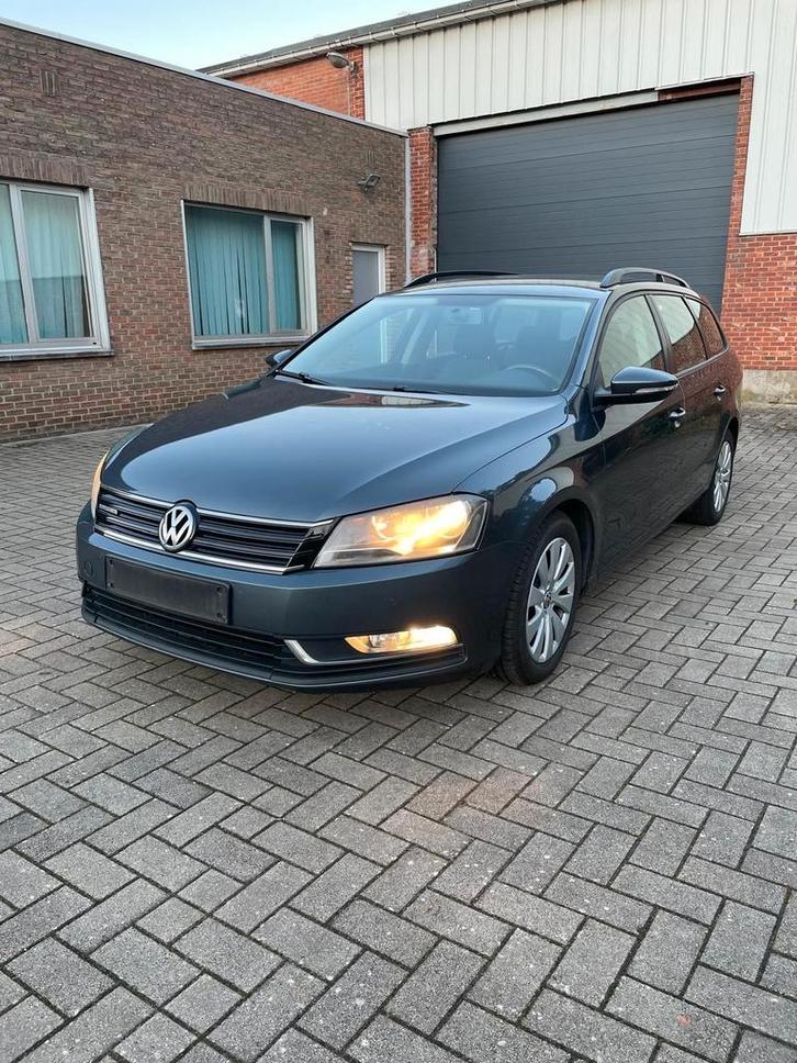 Vw passat 1.6 diesel Blue Motion 2013 • 220dkm start rijd pr, Autos, Volkswagen, Entreprise, Enlèvement
