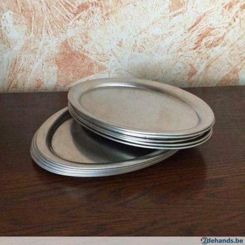 12 koffieseverveer schoteltjes ; 6st .-26.5cm +6st.- 29cm., Huis en Inrichting, Keuken | Servies, Gebruikt, Schaal of Schalen