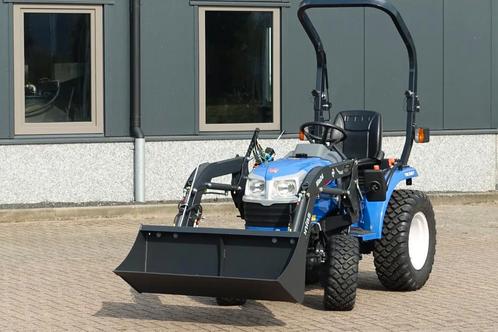 Iseki TM3187 4wd / 0308 Draaiuren / Voorlader, Articles professionnels, Agriculture | Tracteurs, Autres marques, Utilisé