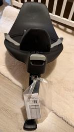 Très peu utilisé isofix par contre le maxi cosy utiliser, Enfants & Bébés, Sièges auto, Autres marques, 0 à 18 kg, Dossier réglable