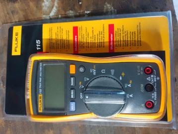 FLUKE 115 NIEUWE NOG IN VERPAKKING  beschikbaar voor biedingen